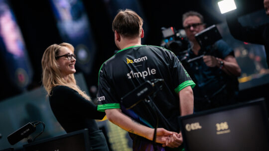 S1mple и electronic сделали выбор между CS:GO и CS 2