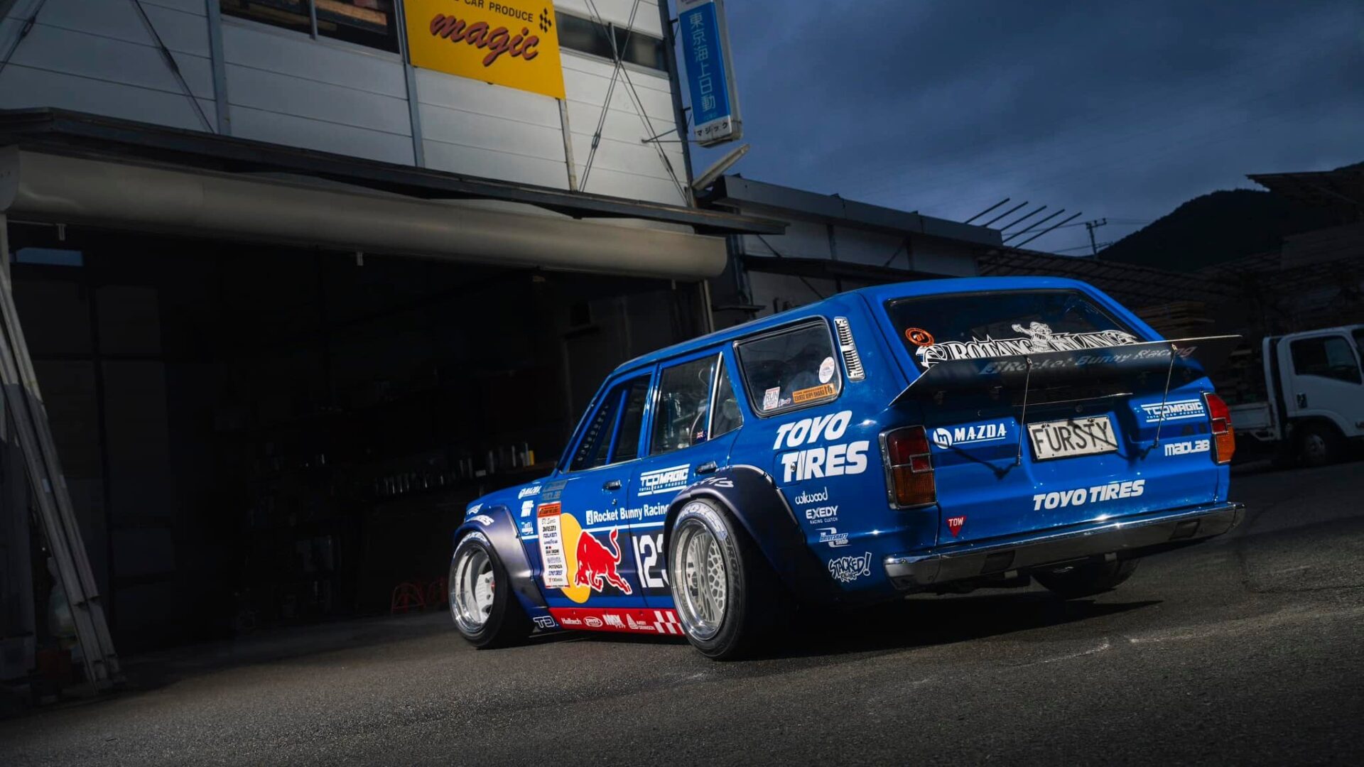 Mad Mike 808 Wagon 2